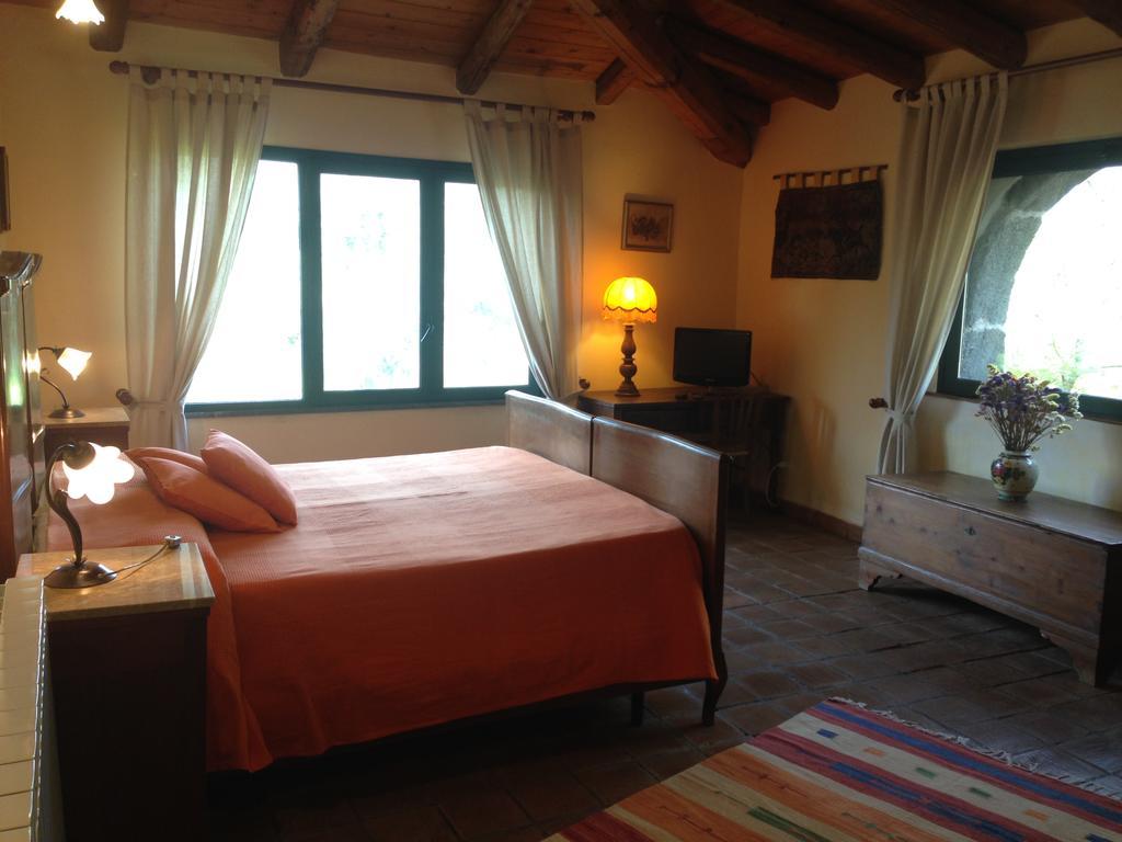 Bed And Breakfast Il Glicine Пиедимонте Етнео Екстериор снимка