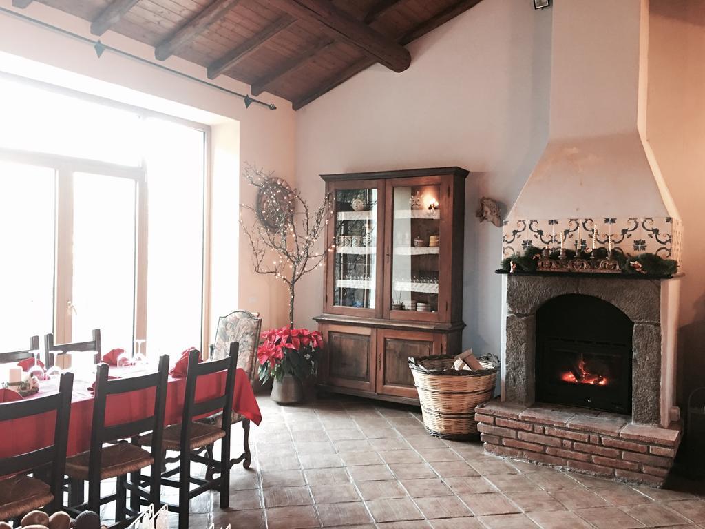 Bed And Breakfast Il Glicine Пиедимонте Етнео Екстериор снимка